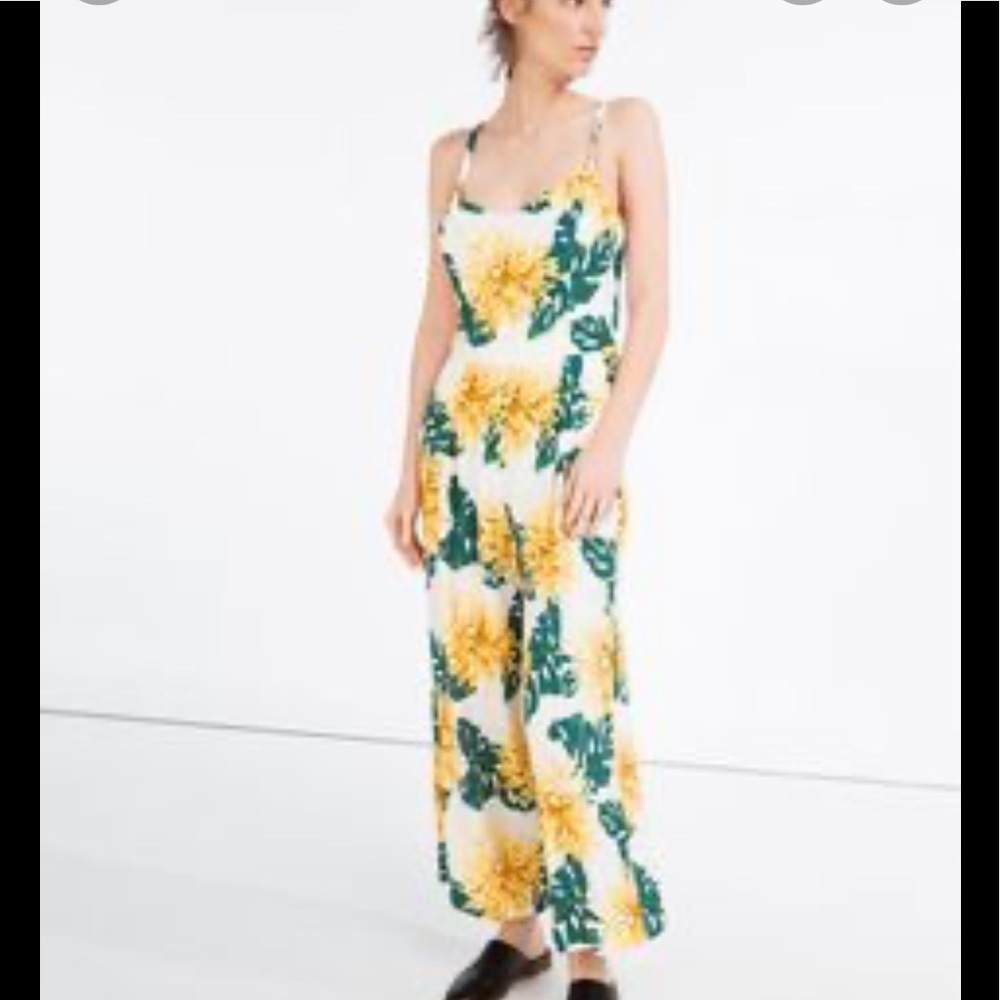 ZARA size M white multi jumpsuit flow culotte - Picture 2 of 13